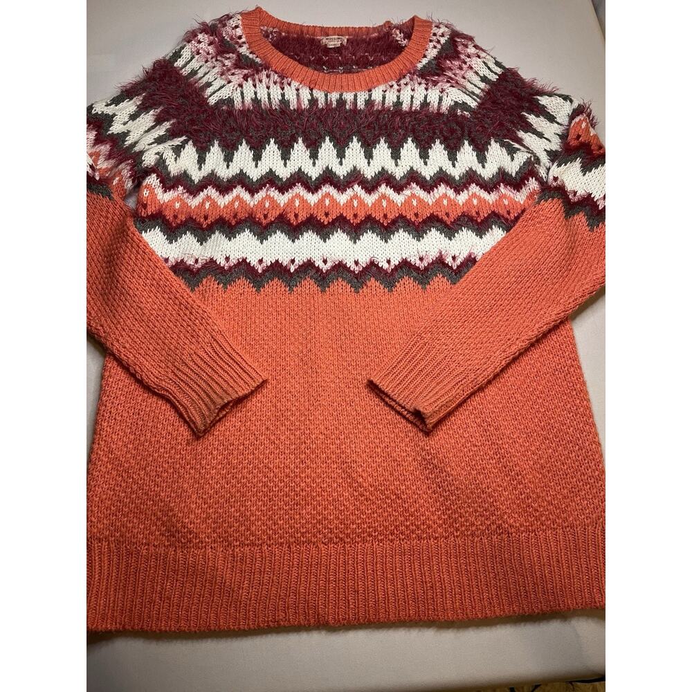 Mossimo Women's Fair Isle Sweater Coral/Berry/White With Fuzzy Texture Size L